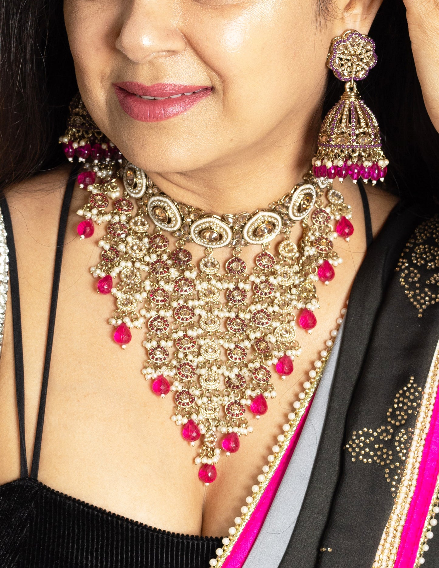 Pink kundan choker