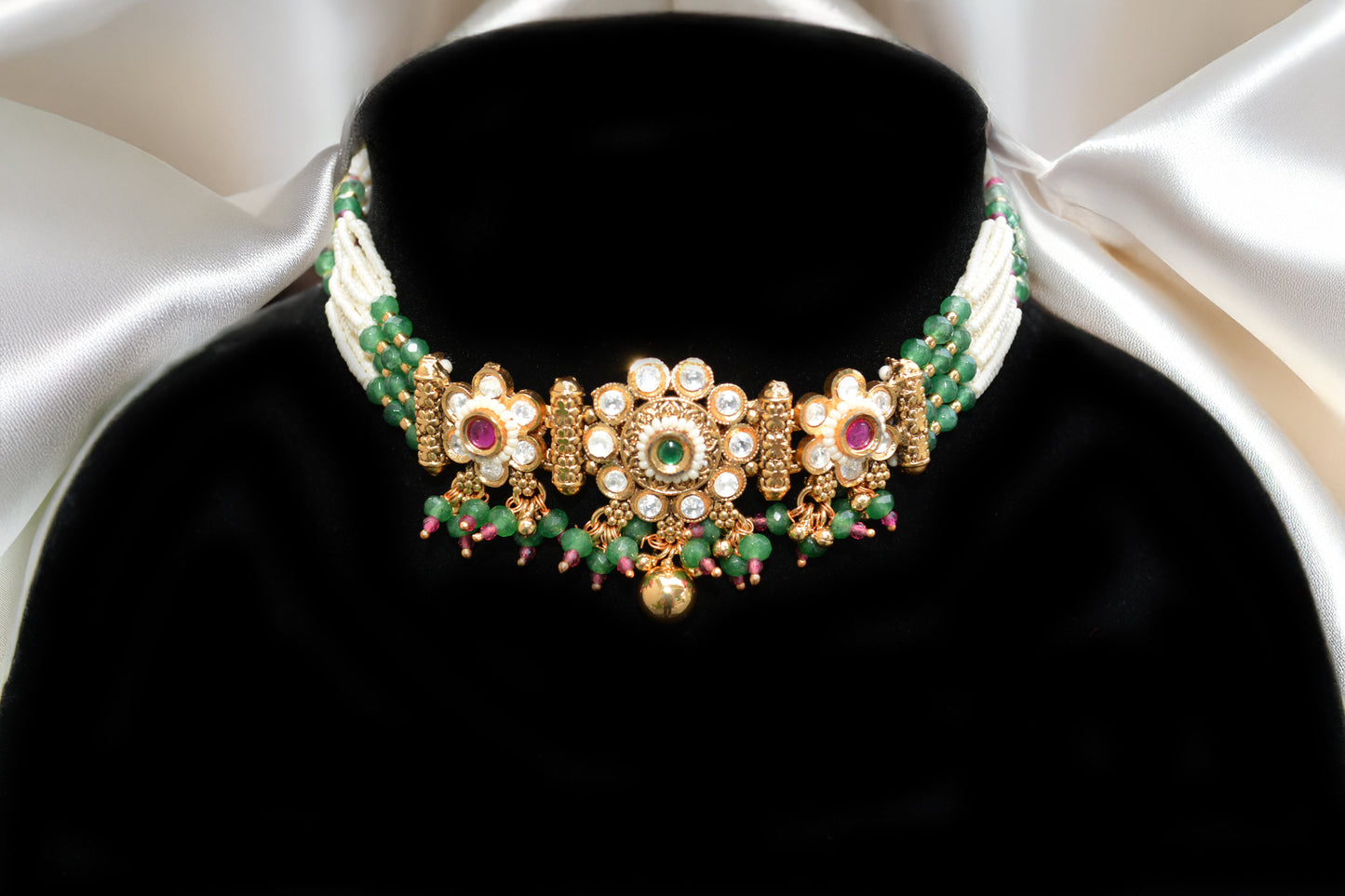 Green kundan choker necklace