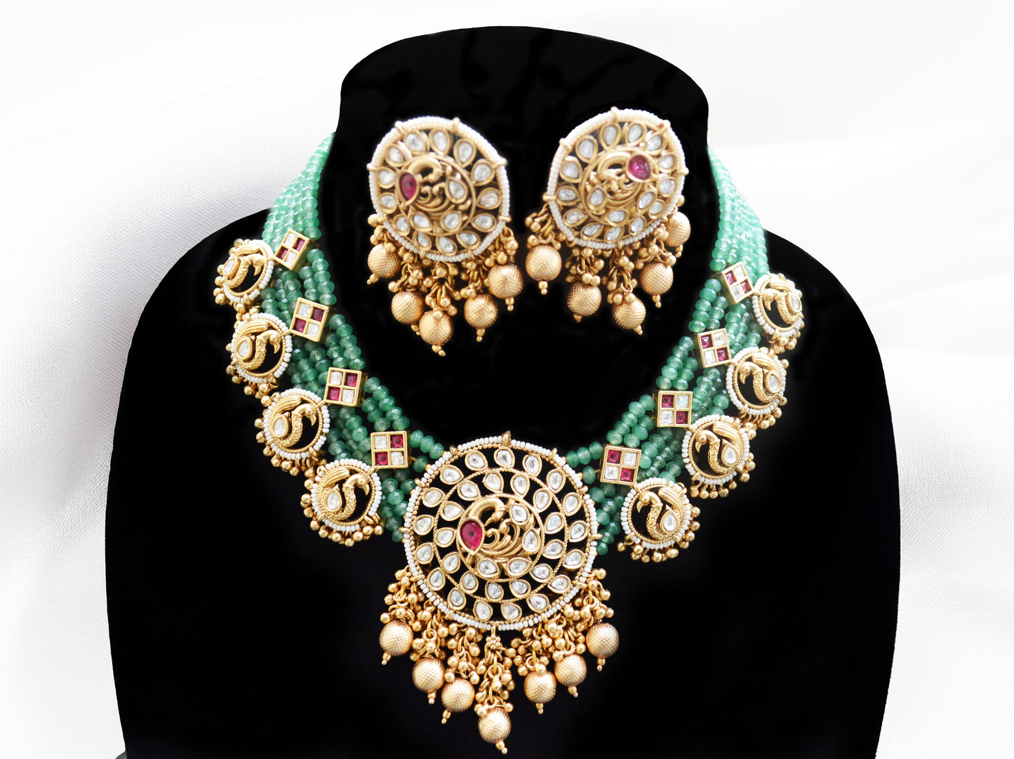 Matte Gold Finish Kundan Polki & Kemp Stone Necklace Set